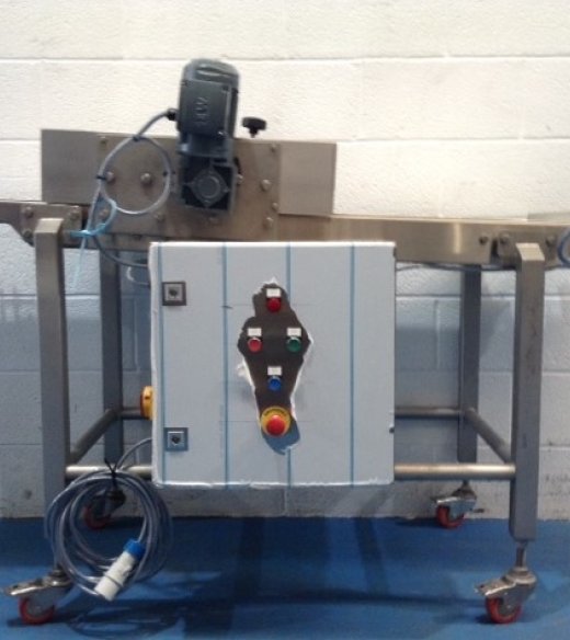 Conveyor Technology Conveyor with Pinning Roller