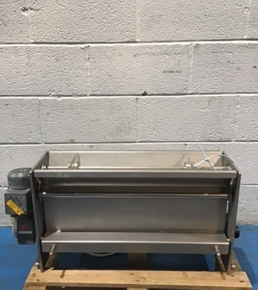 Tromp Flour Duster - 600mm 