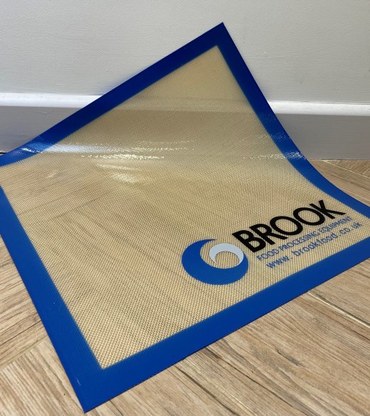 Brook Food 18" x 18" Silicone Mats